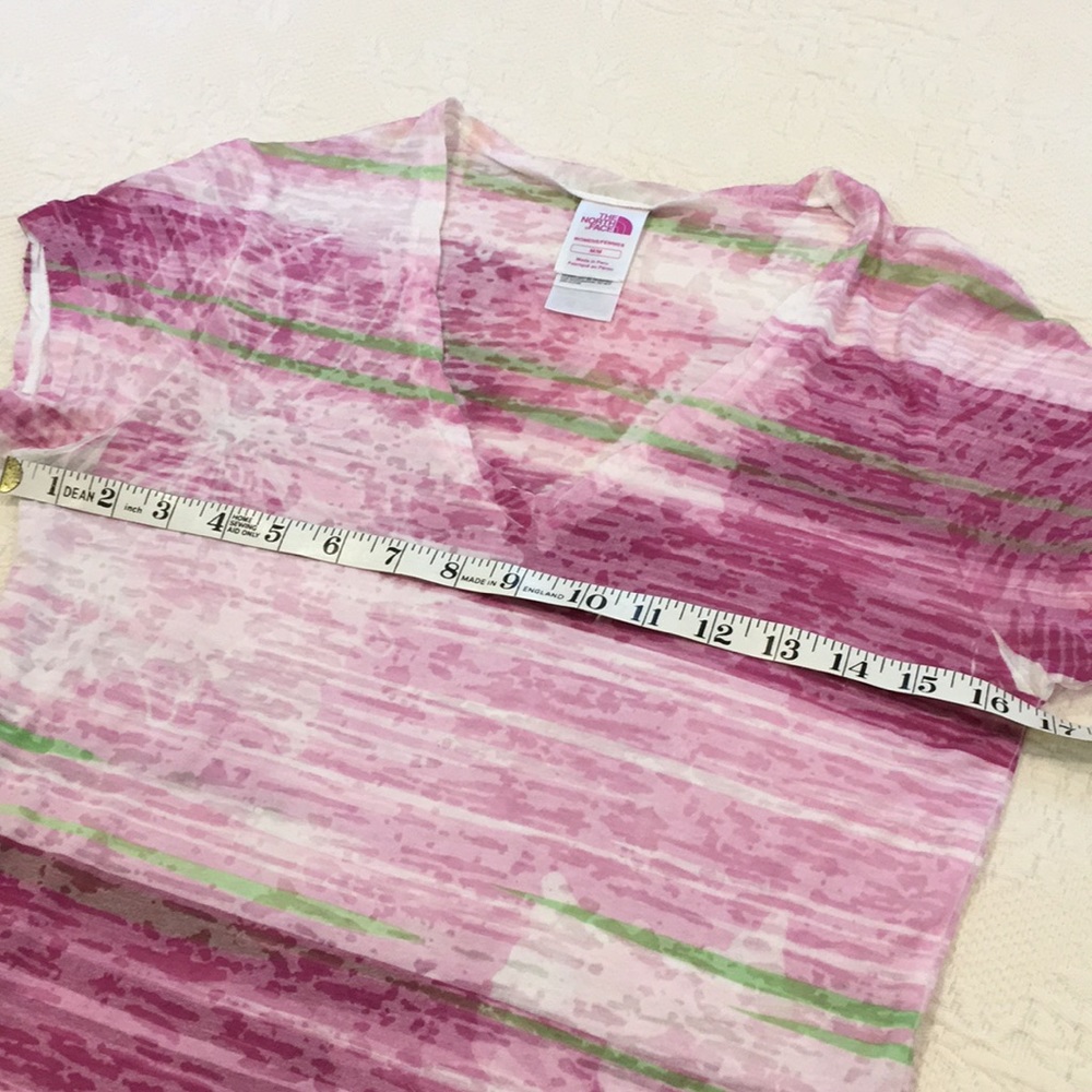 The north face top tee size medium - Picture 10 of 16